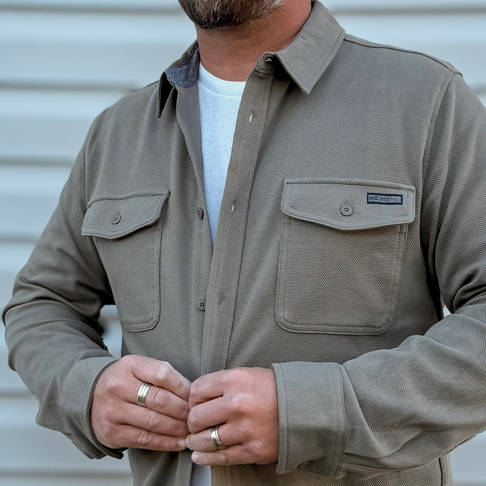 ESSENTIALS BUTTON UP // OLIVE