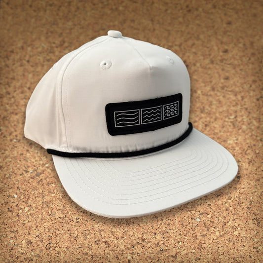 RELAXED ROPE W/EMBLEM PATCH  // WHITE